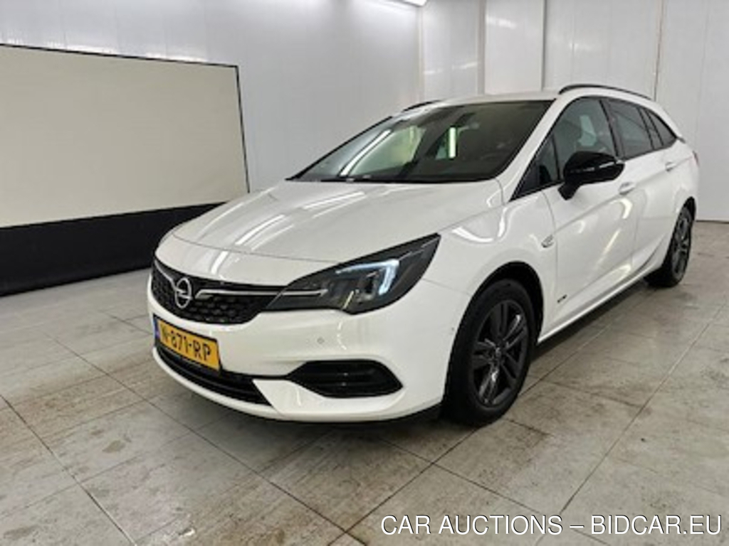 Opel Astra sports tourer 1.2 turbo 81kW Design &amp; Tech