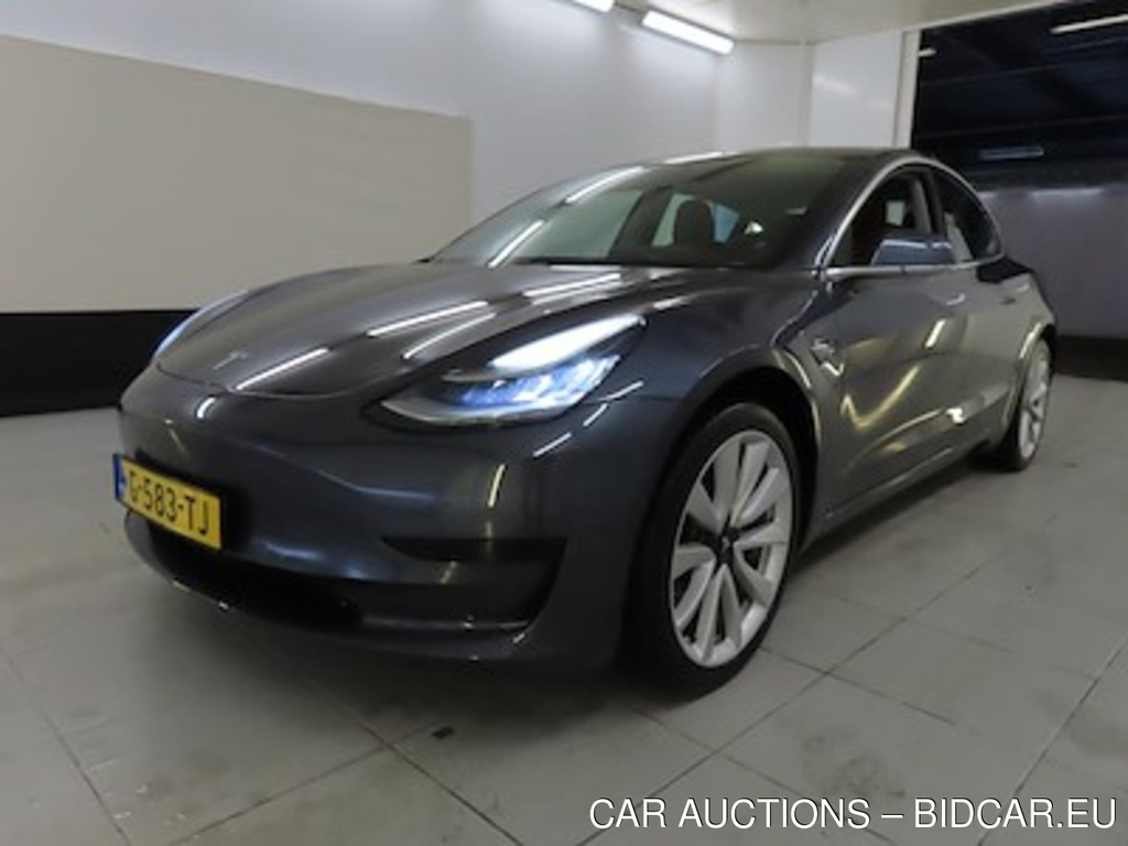 Tesla Model 3 Standard Range Plus RWD 4d