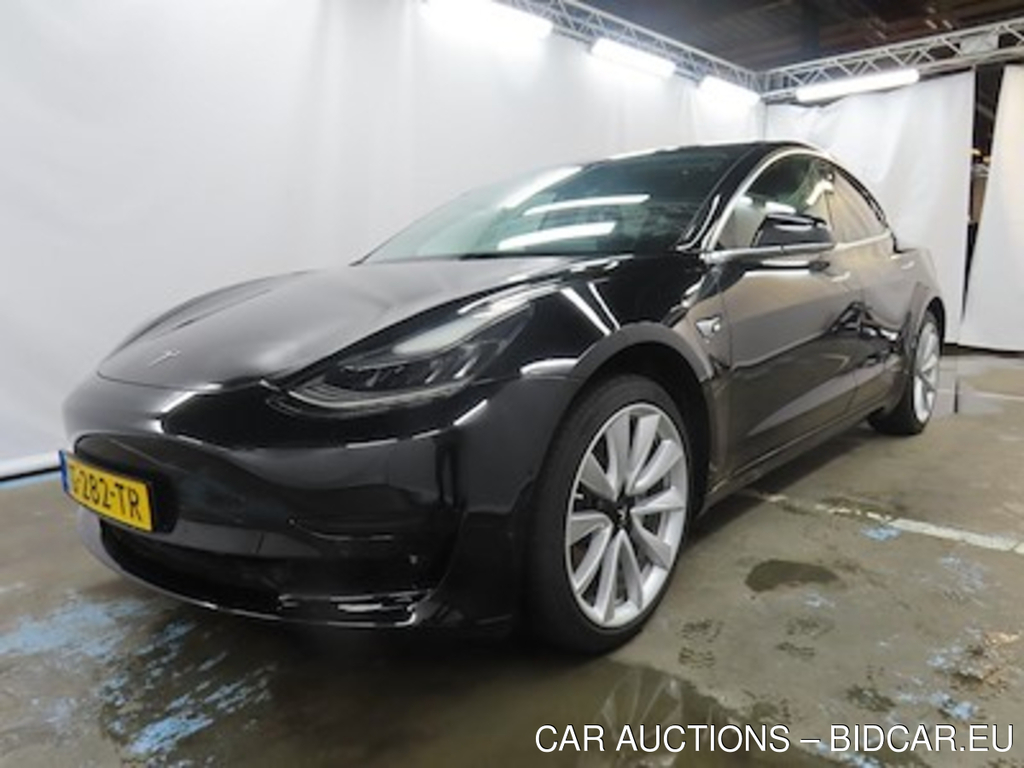 Tesla Model 3 Standard Range Plus RWD 4d