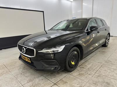 Volvo V60 2.0 T4 MOMENT.PRO, 2020