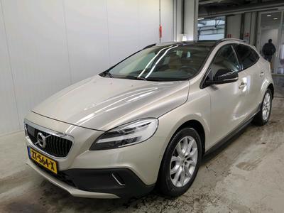 Volvo V40 Cross Country T3 1.5 112kW Polar+ Luxury geartronic, 2019