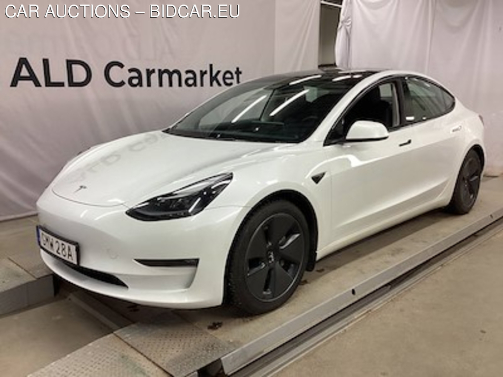 Tesla Dual motor long range awd Skinn, Pano, P-Varmare, B-Kamera, Nav, Auto