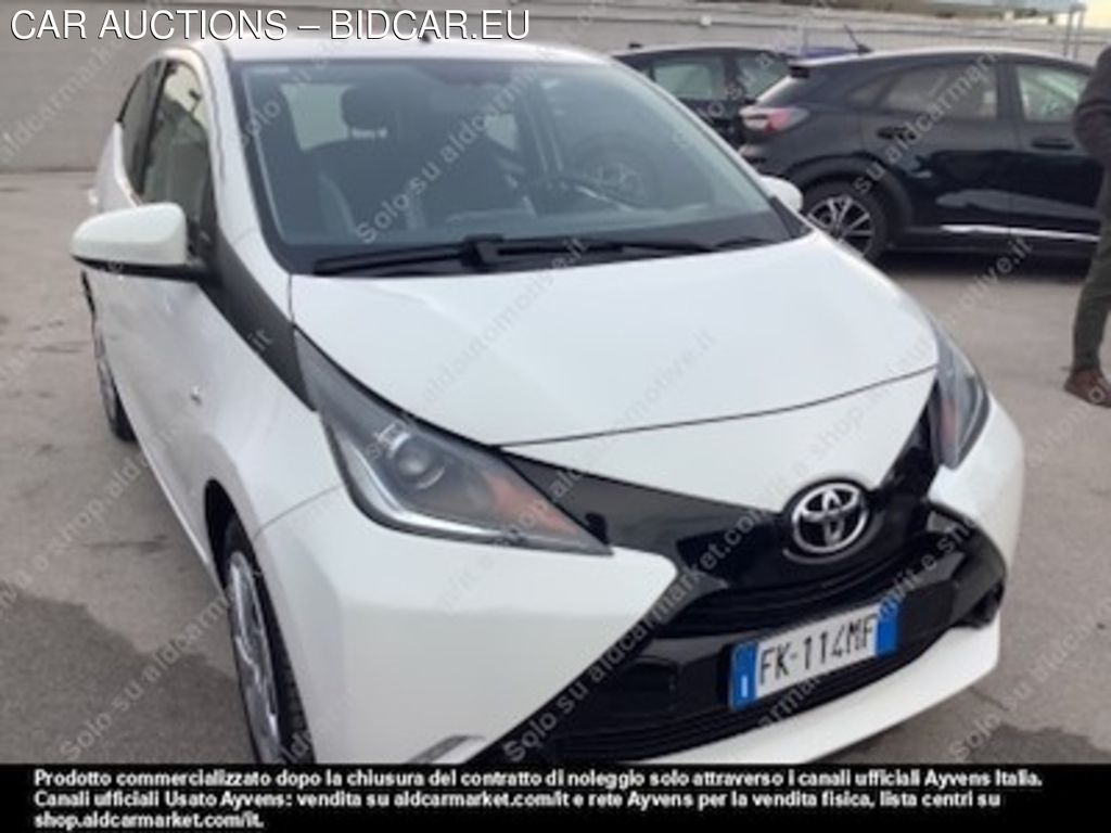 Toyota aygo 1.0 vvt-i x-play micro -