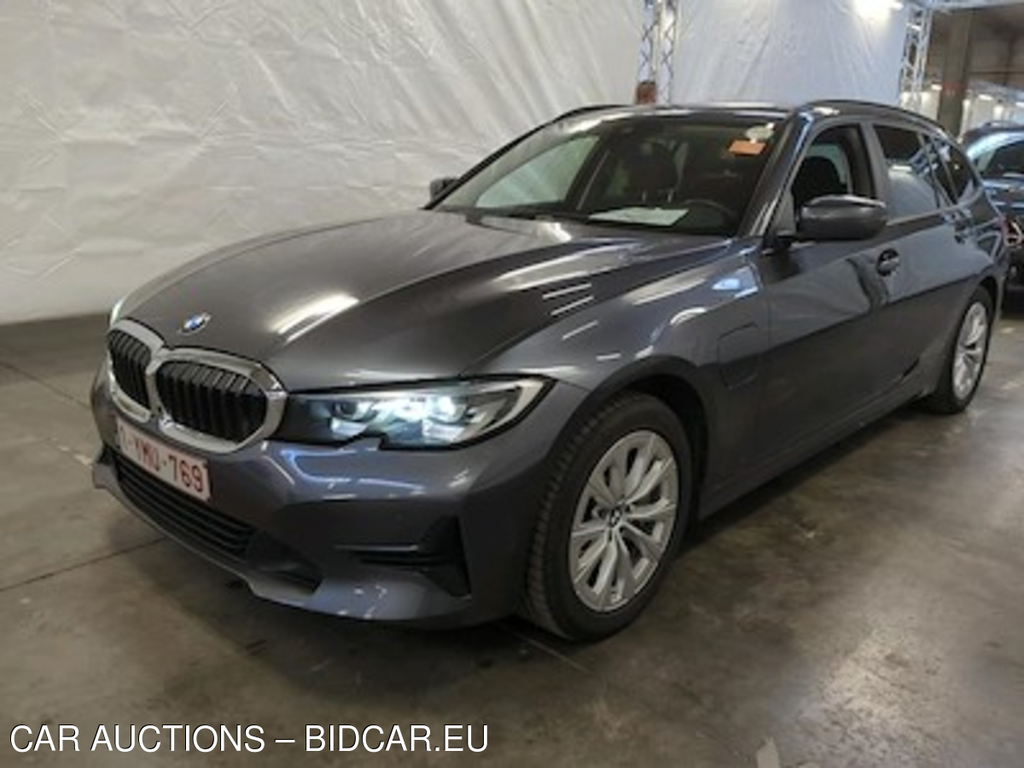 BMW 3 touring - 2019 330eA PHEV Business Plus