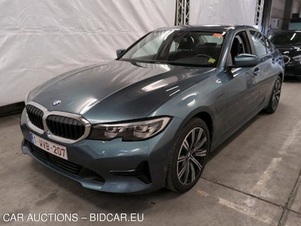 BMW 3-serie 2.0 330E (135KW) BERLINE Business Plus