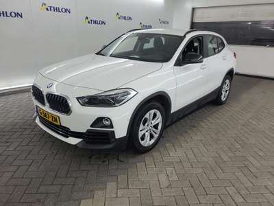 BMW X2 SDRIVE18I HANDGESCHAKELD 5D 103KW, 2020