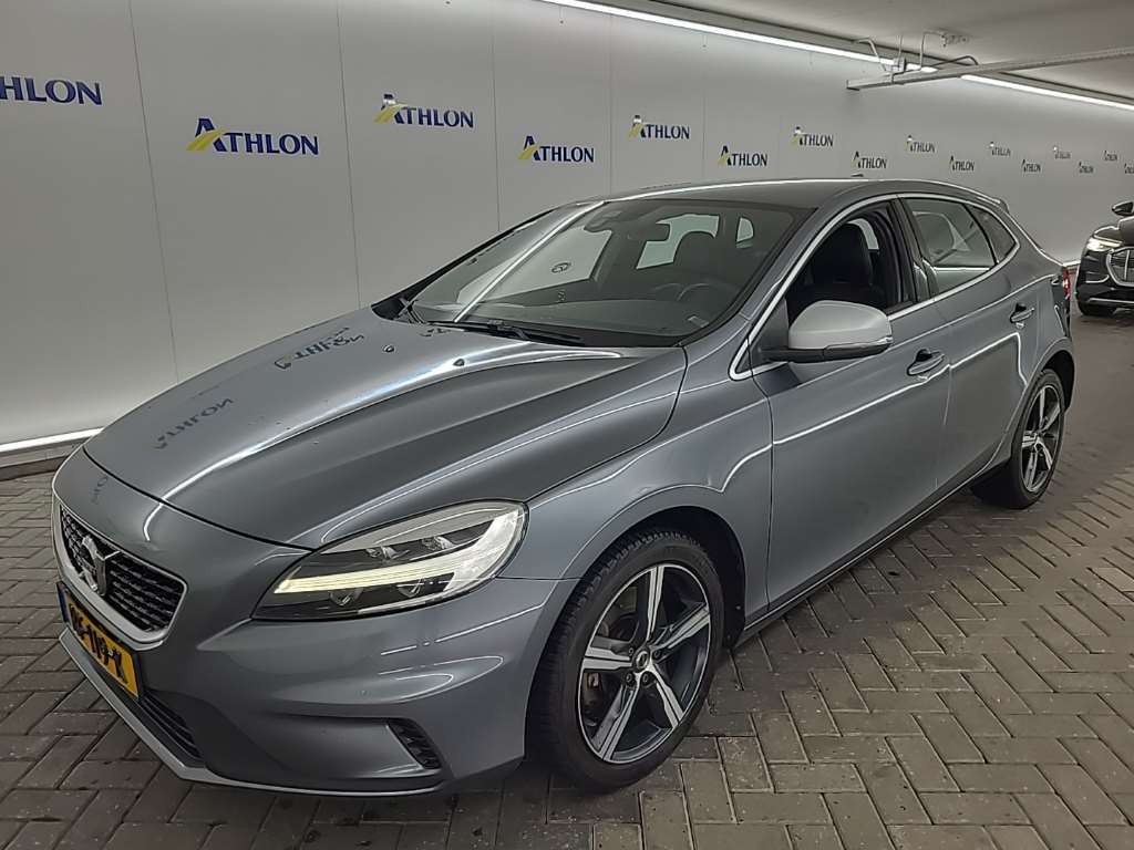 Volvo V40 T4 GEARTRONIC BNS SPORT 5D 140KW, 2017