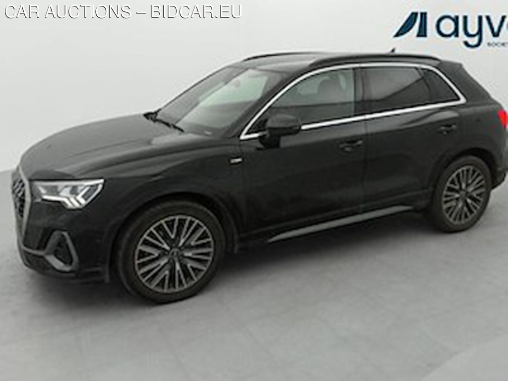 Audi Q3 45 tfsi E s-tronic s-line 150 CV Premium Pack, LED Matrix, Cle comfort