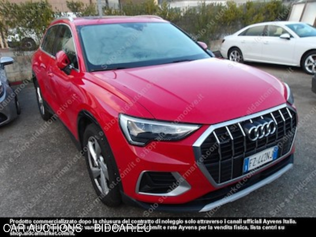 Audi Q3 35 tdi quattro business -