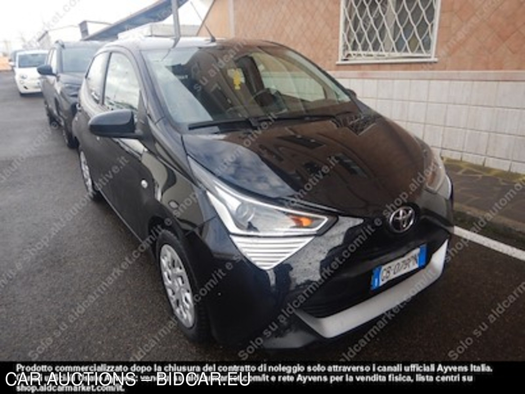 Toyota aygo connect 1.0 vvt-i x-business -