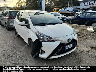 Toyota yaris 1.5 hybrid active hatchback -