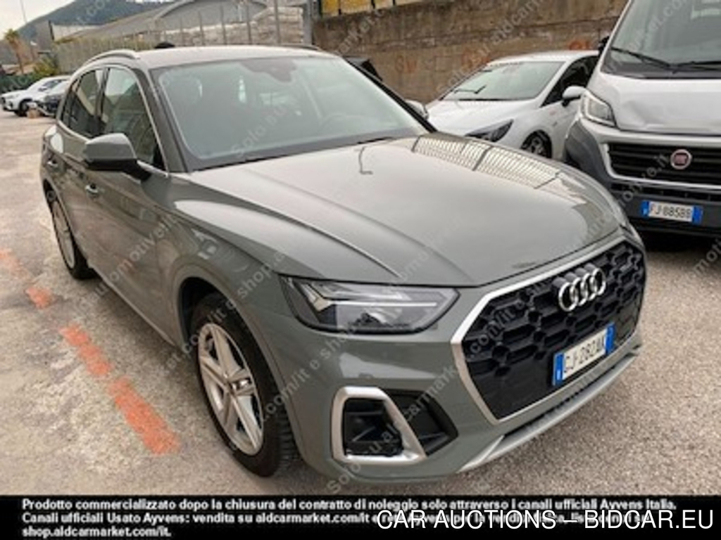 Audi Q5 35 tdi S line -