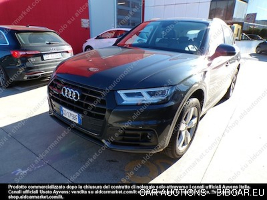 Audi Q5 40 tdi business sport -