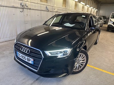 Audi A3 A3 1.6 TDI 110ch FAP Business line S tronic 7