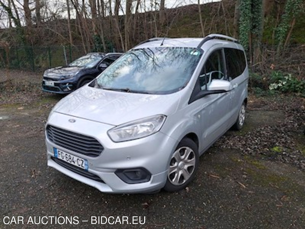 Ford Tourneo courier VP Tourneo Courier 1.0E 100ch Titanium