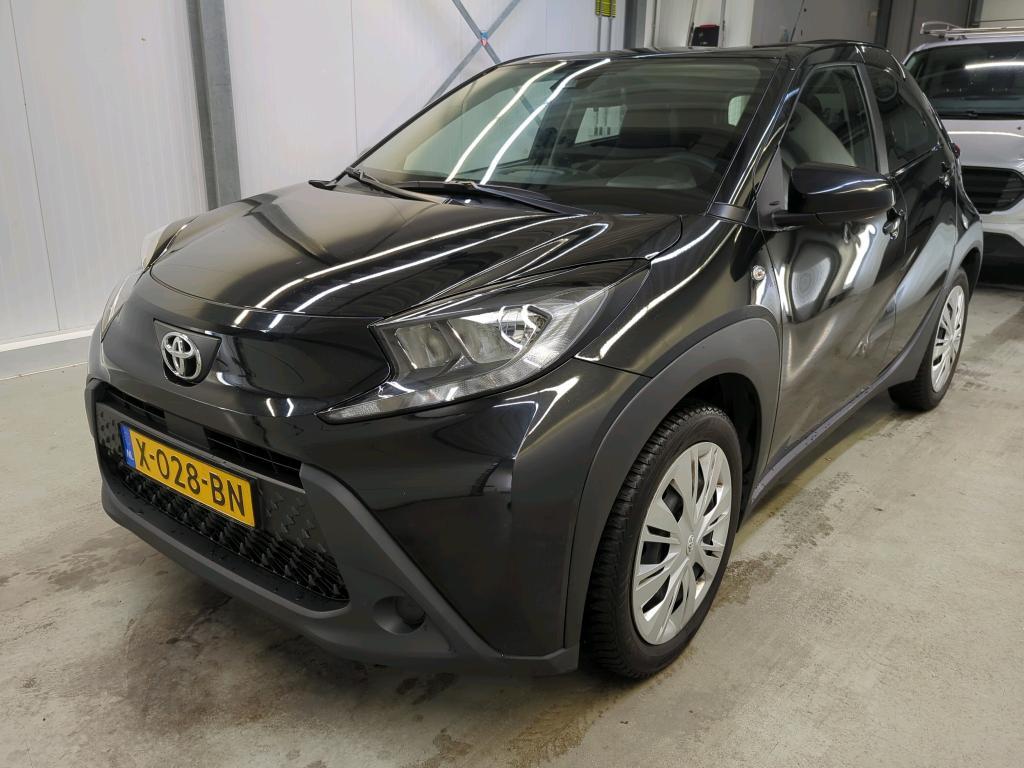 Toyota Aygo X 1.0 VVT-i 53kW Play MT, 2023