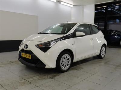 Toyota Aygo 1.0 VVT-I X-PLAY, 2020