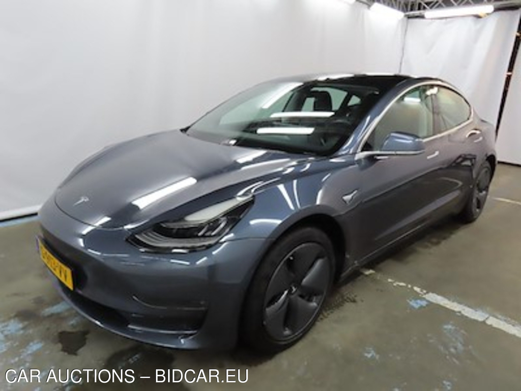 Tesla Model 3 Long Range Dual Motor AWD 4d