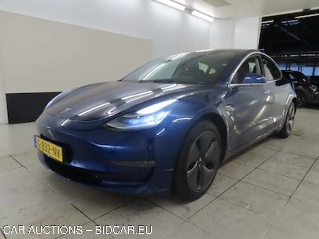 Tesla Model 3 Long Range Dual Motor AWD 4d