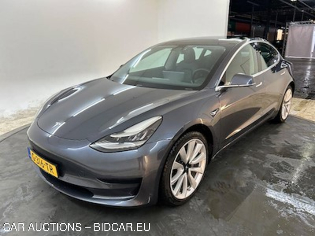 Tesla Model 3 Standard Range Plus RWD