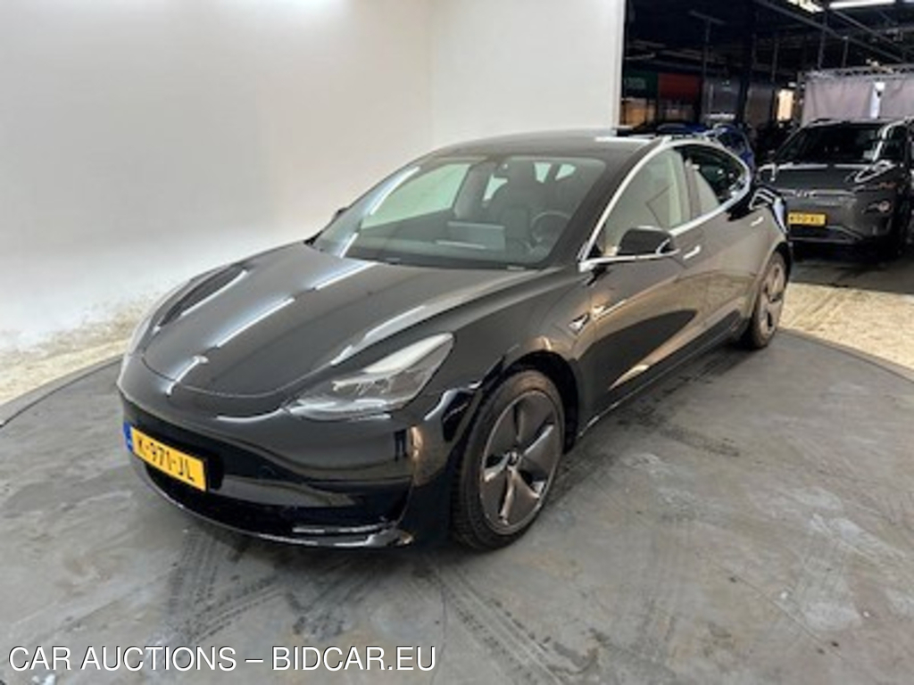 Tesla Model 3 Standard Range Plus RWD