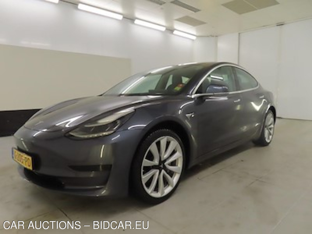 Tesla Model 3 Standard Range Plus RWD 4d