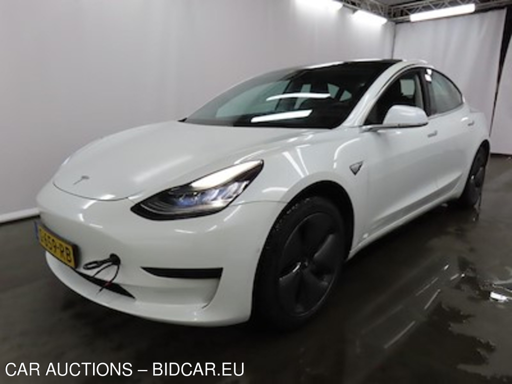 Tesla Model 3 Standard Range Plus RWD 4d