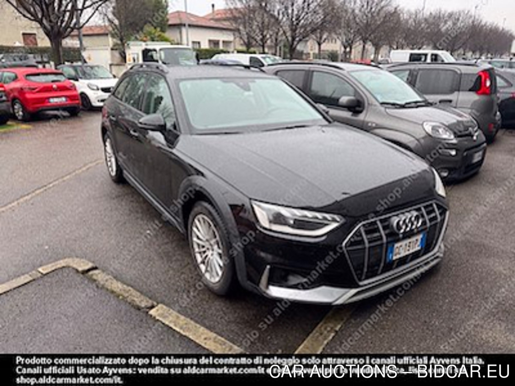 Audi A4 allroad quattro 3.0 45 -