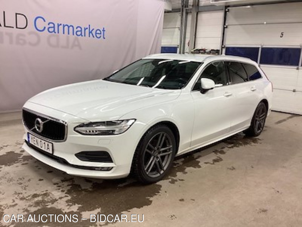 Volvo V90 D4 Momentum Adv, Voc, B-Kamera, Drag, Skinn/Tyg, Auto