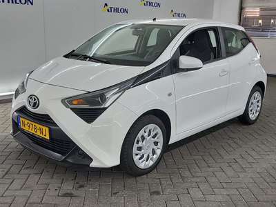 Toyota Aygo 1.0 VVT-I X-PLAY 5D 53KW, 2022