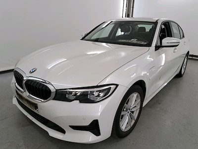 BMW 3 - 2019 330eA PHEV Business