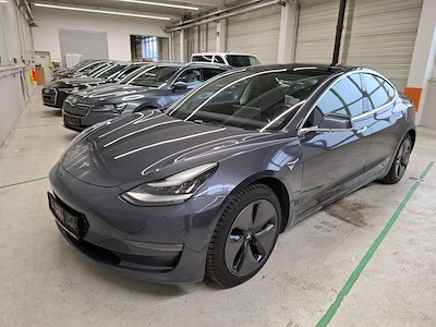 Tesla Model 3 Langstreckenbatterie Allrad Dualmotor 15