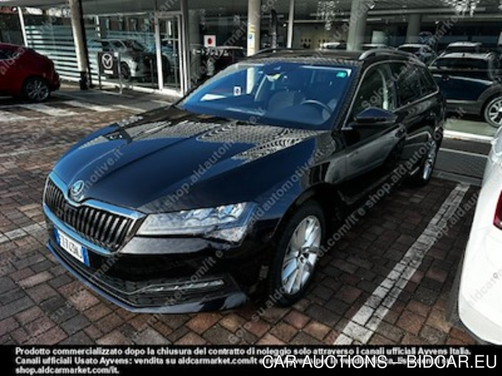 Skoda superb wagon 2.0 tdi 140kw -