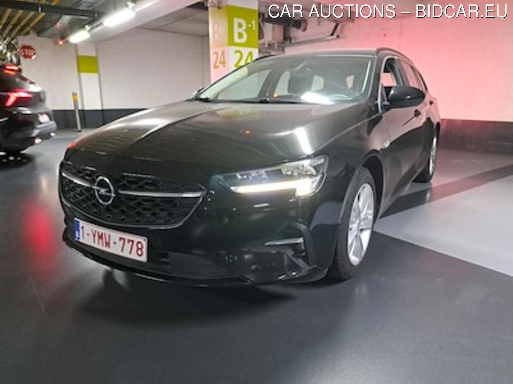 Opel Insignia sports 1.5 TURBO D BUSINESS EDITION