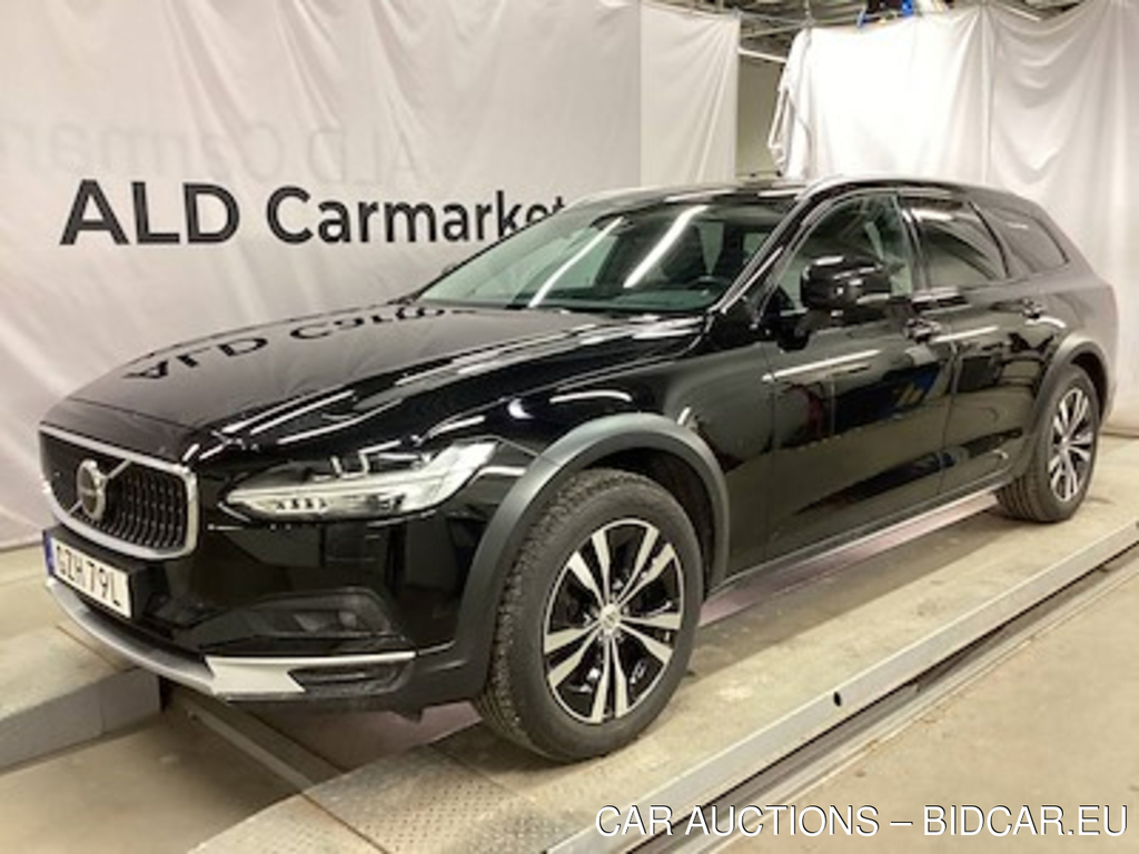 Volvo V90 cross country !CRACK IN WINDSCREEN! Advanced Voc Drag Backkamera Auto