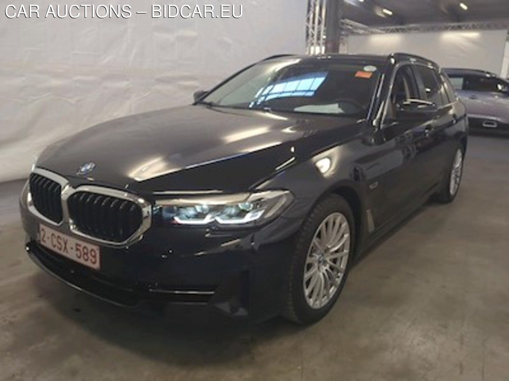 BMW 5 series touring 2.0 530E TOURING AUTO Business Drivind Assistant Parking Assistant