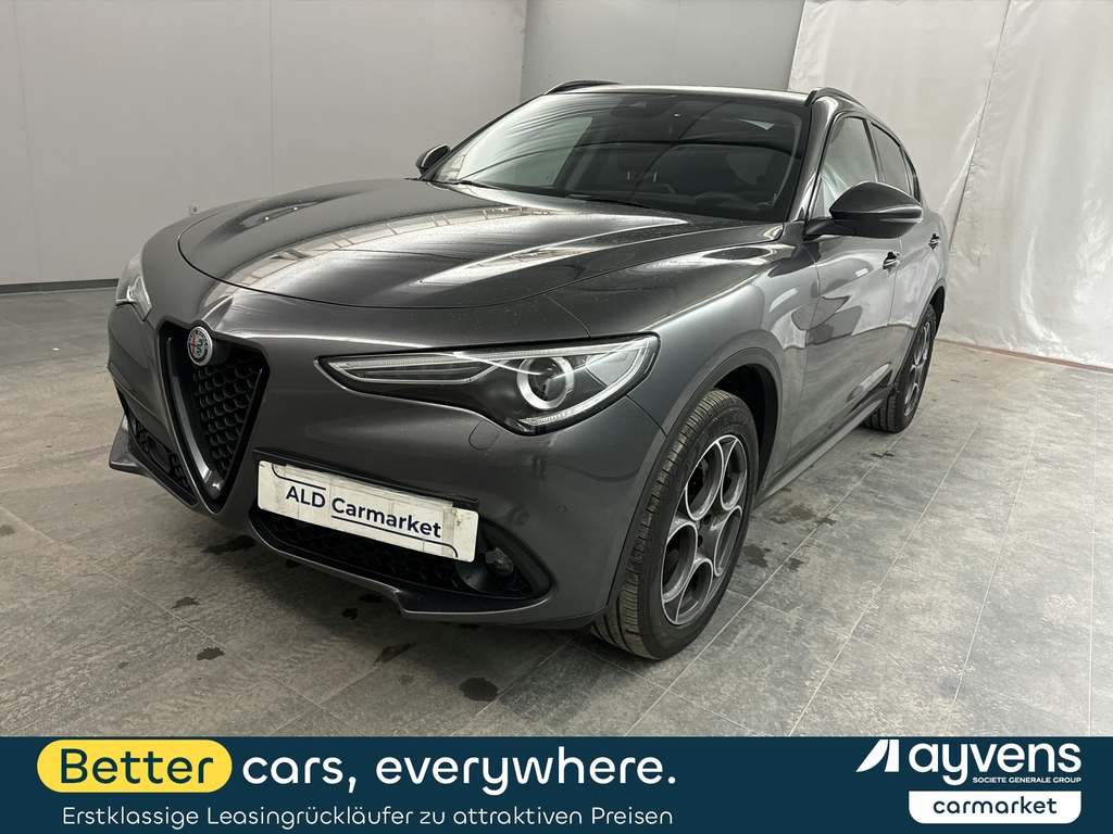 Alfa Romeo Stelvio 2.2 Diesel 16V AT8 Q4 B-Tech Geschlossen, 5-turig, Automatik, 8-Gang