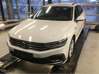 Volkswagen PASSAT 1.4 TSI GTE HIGH PLUG-IN HYBRID DSG VARIANT UA!,