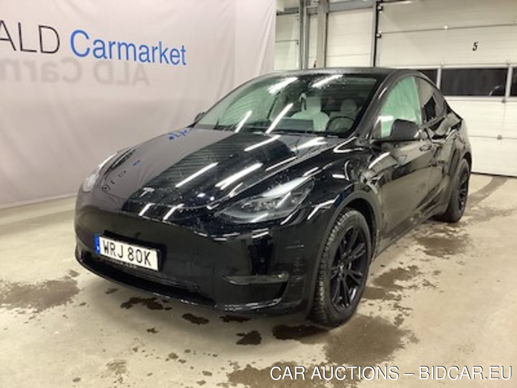 Tesla Model Y long range awd Skinn, Pano, P-Varmare, B-Kamera, Nav, Auto