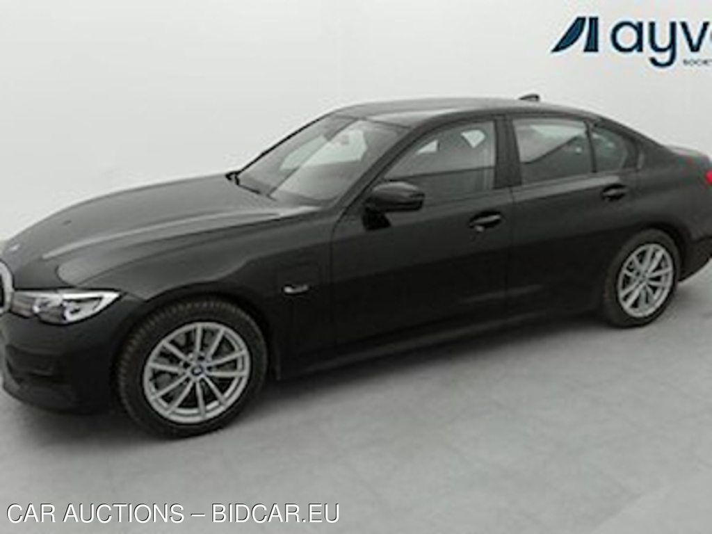 BMW 330e berline 184CV BUSINESS PACK PLUS NAVI