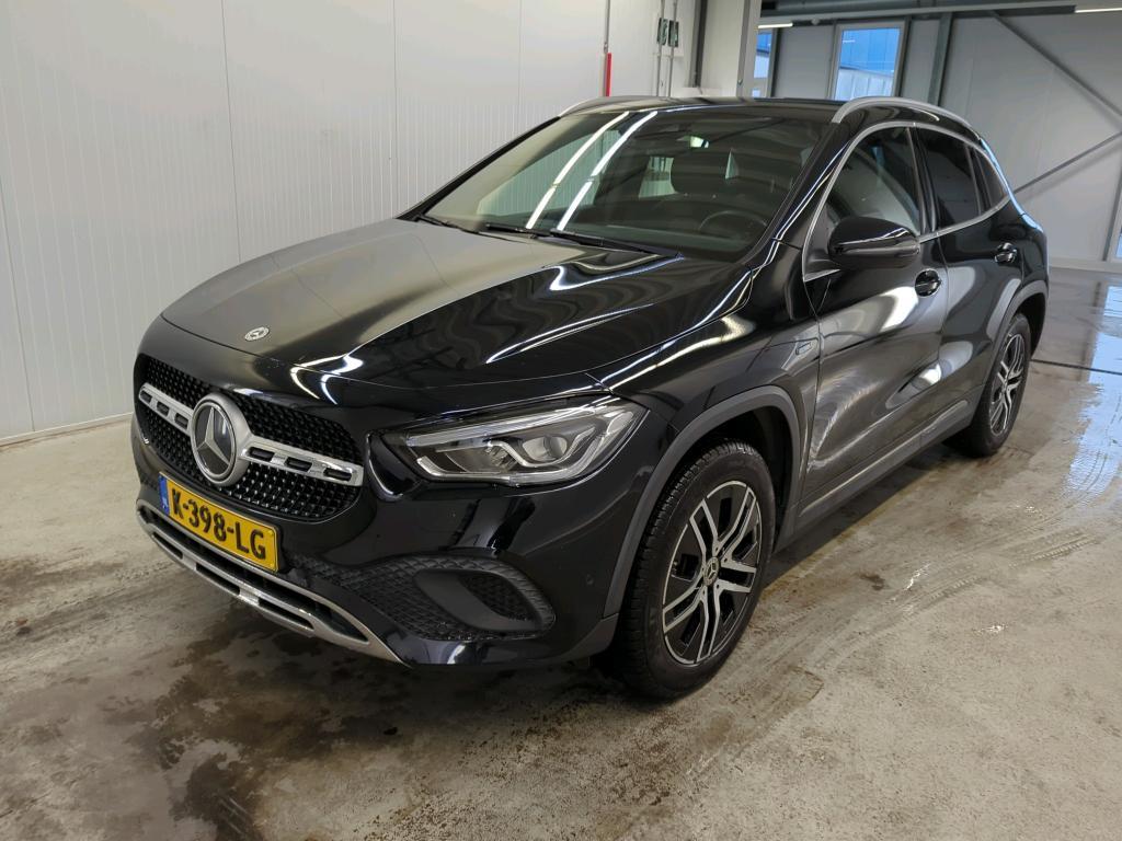 Mercedes-Benz GLA 250 e 1.3 160kW Business Solution Luxury Limited DCT, 2021