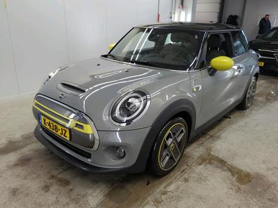 MINI  electric 135kW/ 32.6kWh Essential, 2021