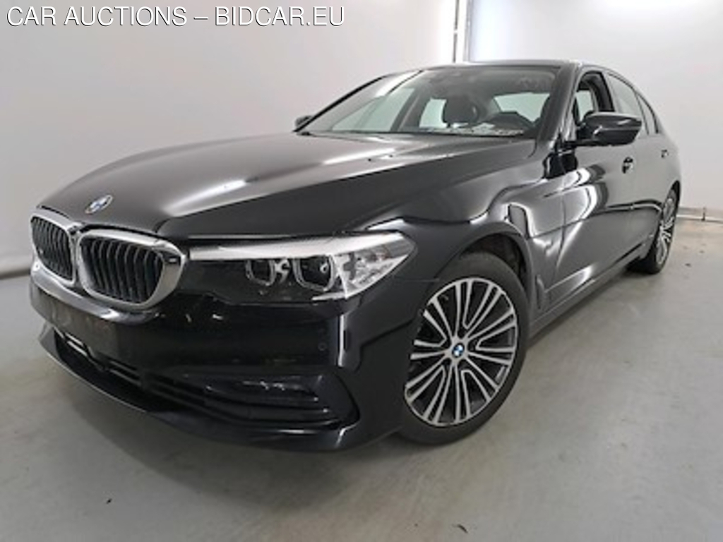 BMW 5 diesel - 2017 520 dA (EU6d-TEMP) Business Sport Line Driving Assistant