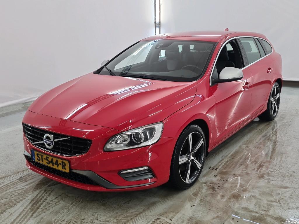 Volvo V60 2.0 D4 BUS. SPORT, 2018