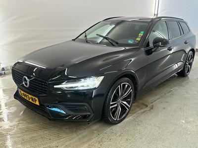 Volvo V60 2.0 B3 MOM. ADV., 2021