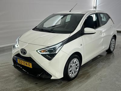 Toyota Aygo 1.0 VVT-I X-PLAY, 2019