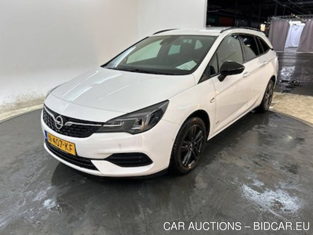 Opel Astra sports tourer 1.2 turbo 81kW Design &amp; Tech