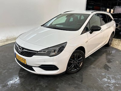 Opel Astra sports tourer 1.2 turbo 81kW Design &amp; Tech