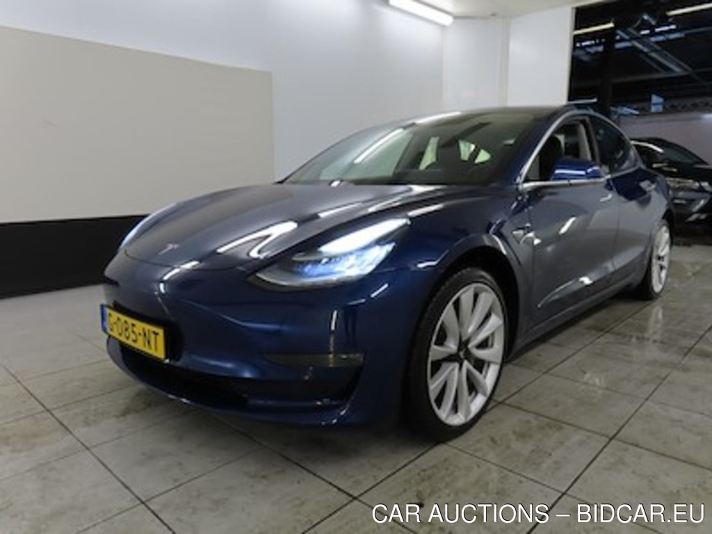 Tesla Model 3 Long Range Dual Motor AWD 4d