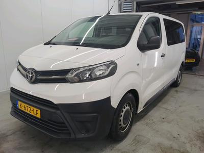 Toyota Proace Shuttle Medium 1.5 D-4D 88kW Navigator, 2021